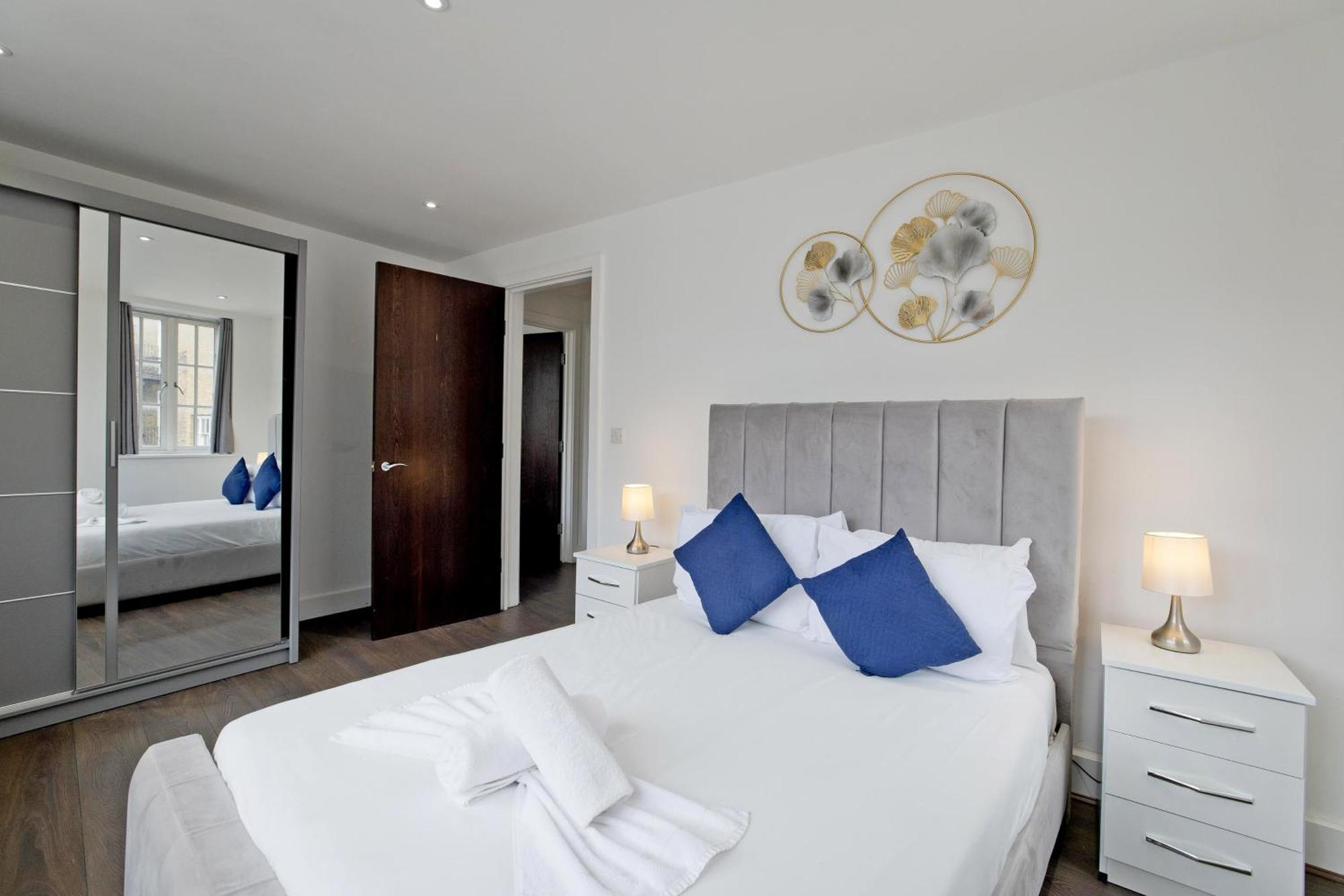 Imperial Liverpool Street Apartments Лондон Экстерьер фото