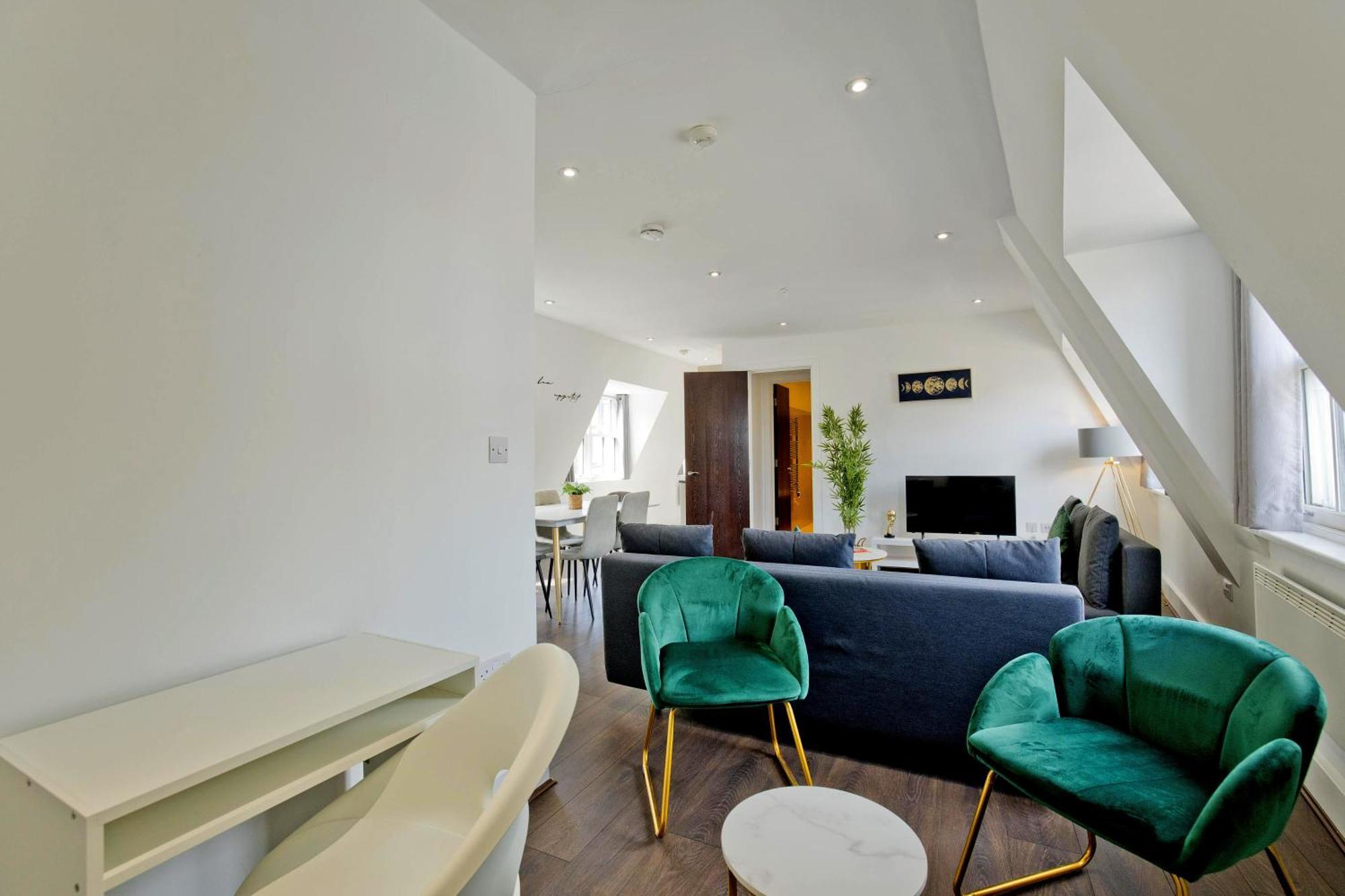 Imperial Liverpool Street Apartments Лондон Экстерьер фото