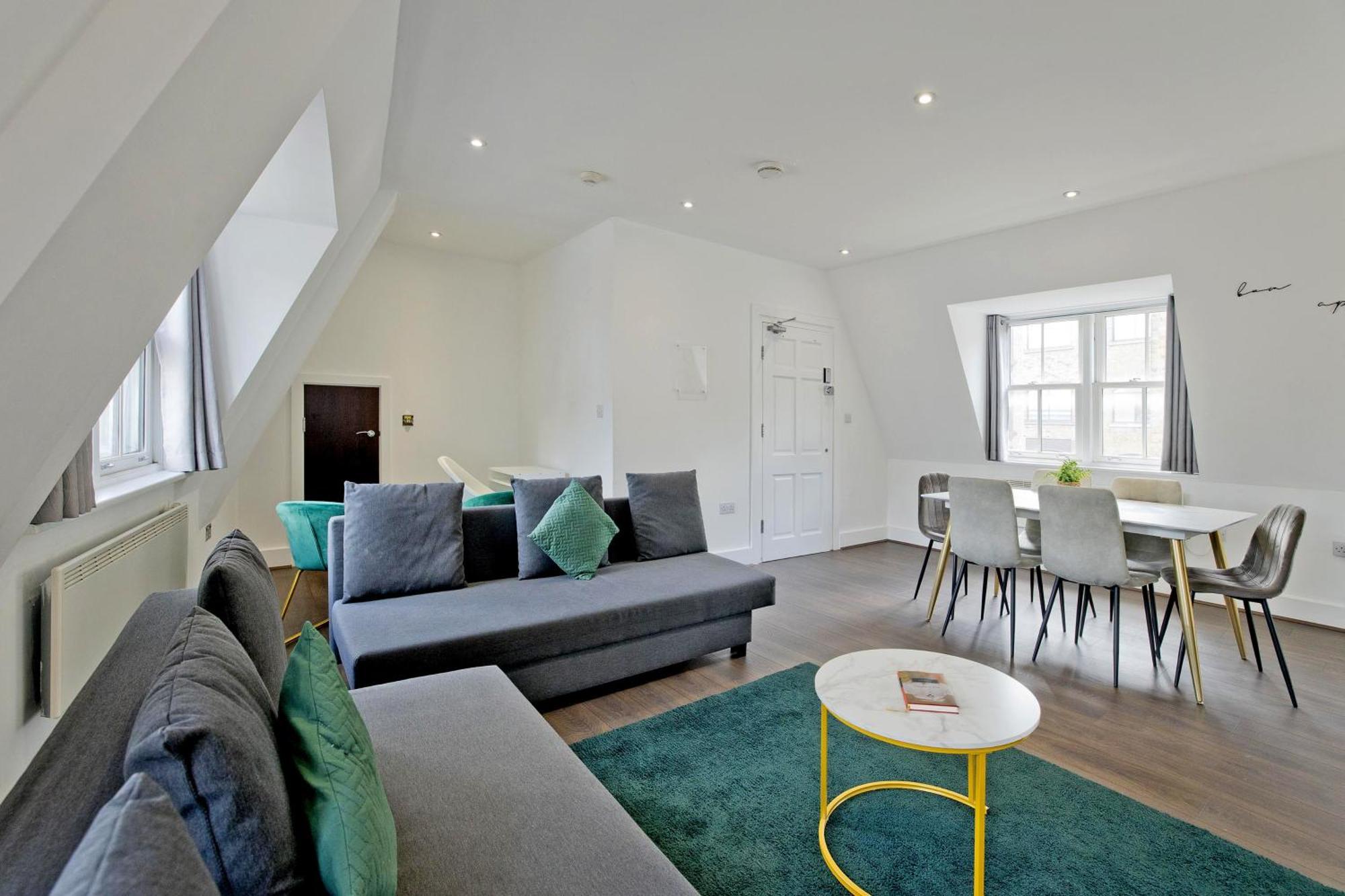 Imperial Liverpool Street Apartments Лондон Экстерьер фото