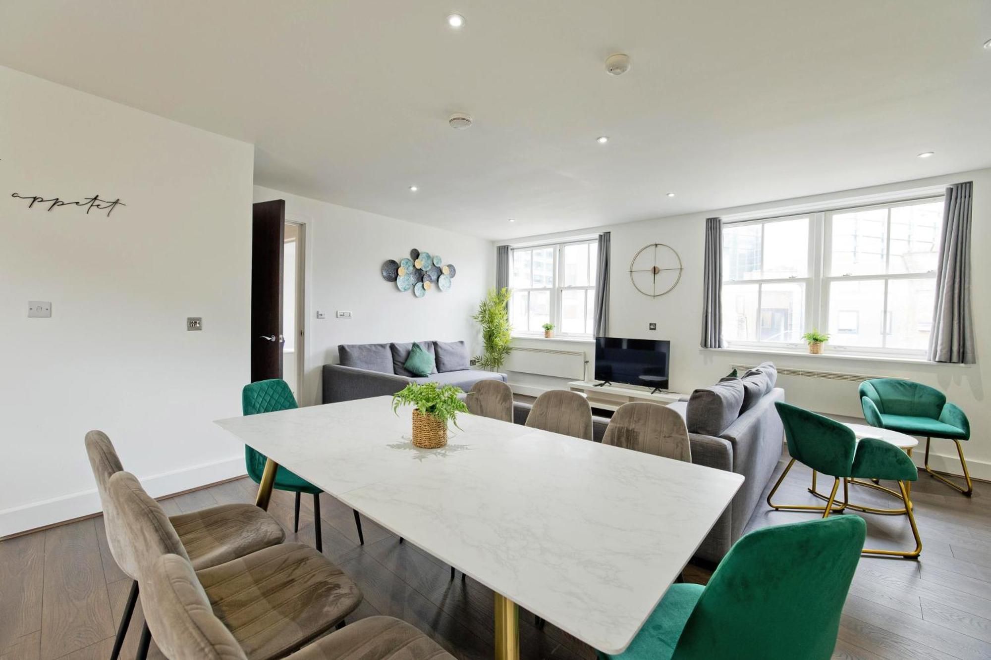 Imperial Liverpool Street Apartments Лондон Экстерьер фото