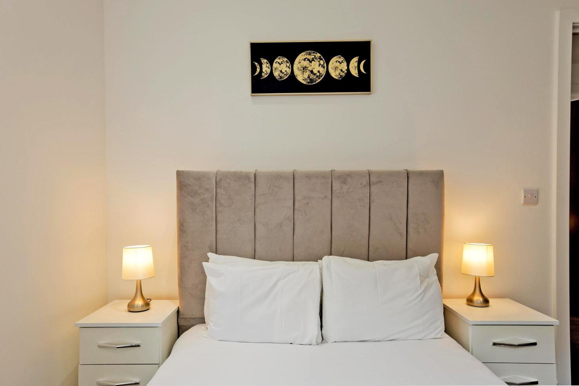 Imperial Liverpool Street Apartments Лондон Экстерьер фото