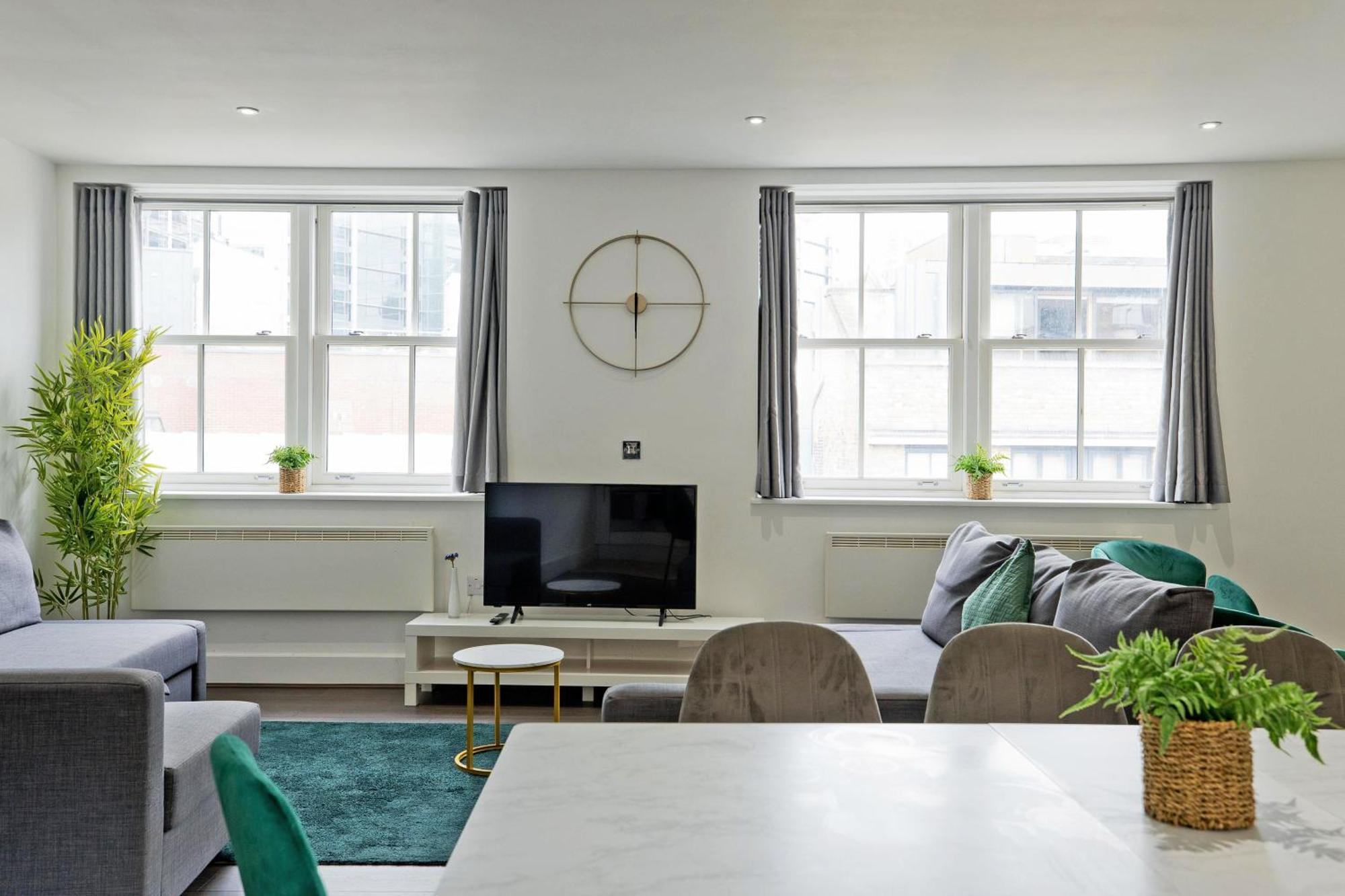 Imperial Liverpool Street Apartments Лондон Экстерьер фото