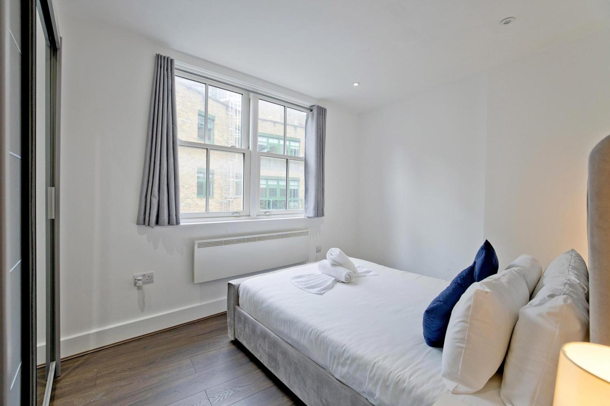 Imperial Liverpool Street Apartments Лондон Экстерьер фото