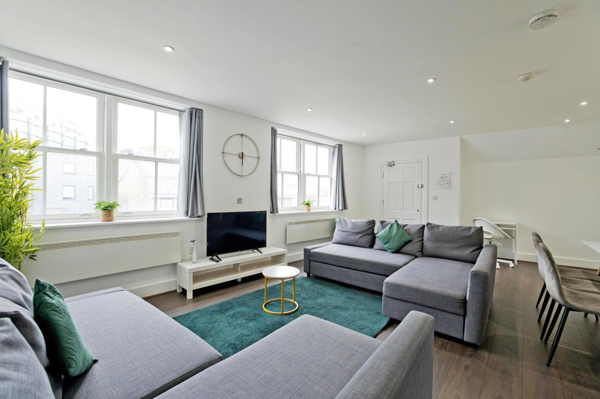 Imperial Liverpool Street Apartments Лондон Экстерьер фото