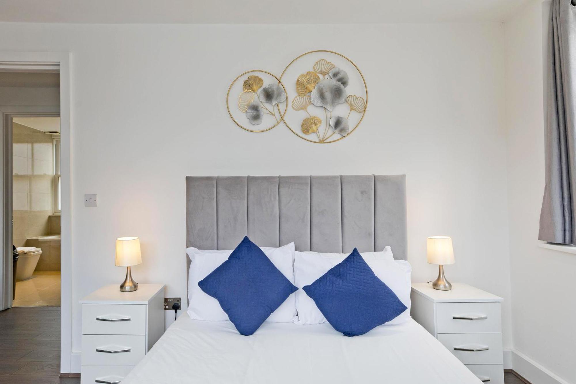 Imperial Liverpool Street Apartments Лондон Экстерьер фото
