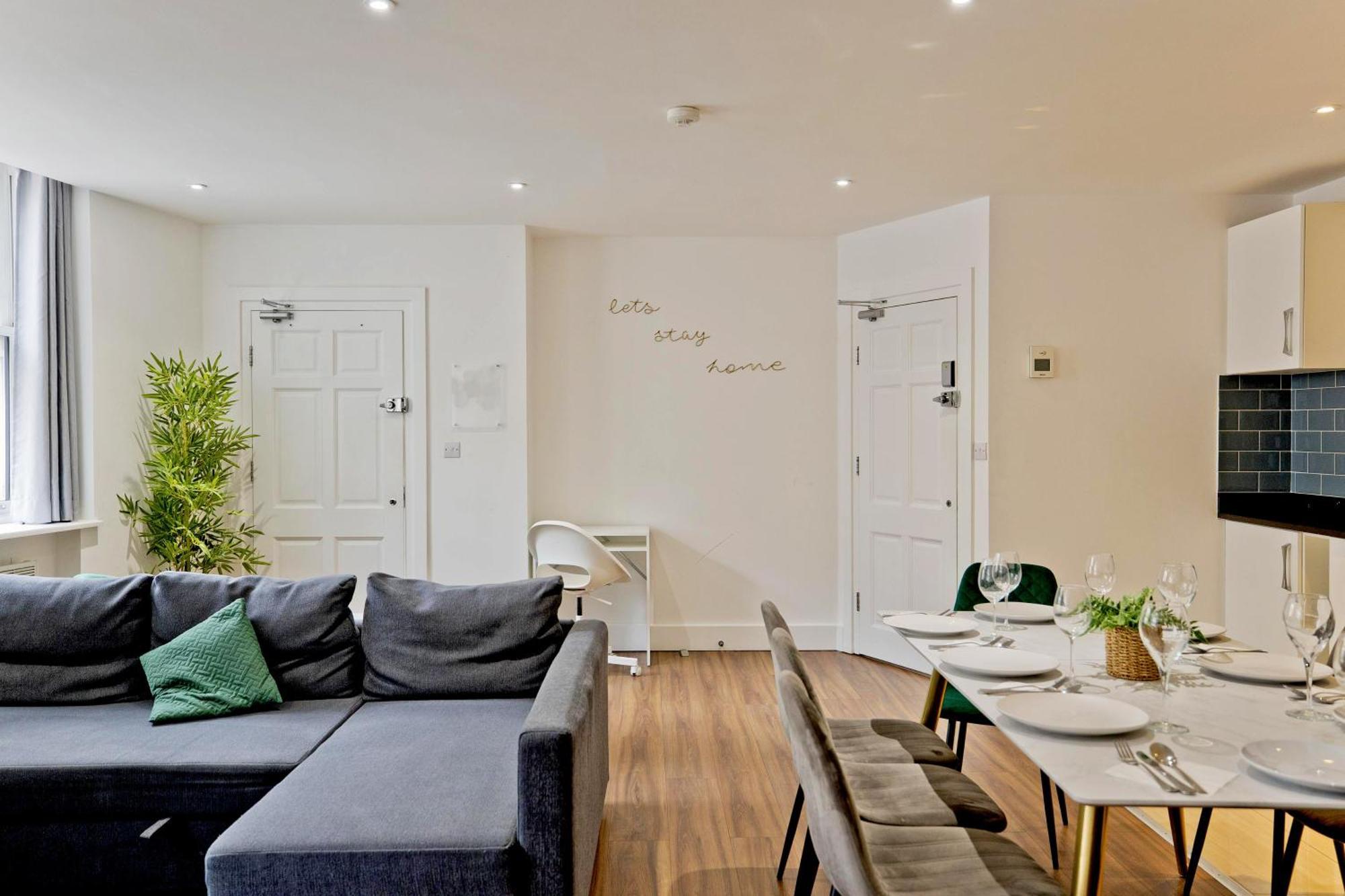 Imperial Liverpool Street Apartments Лондон Экстерьер фото