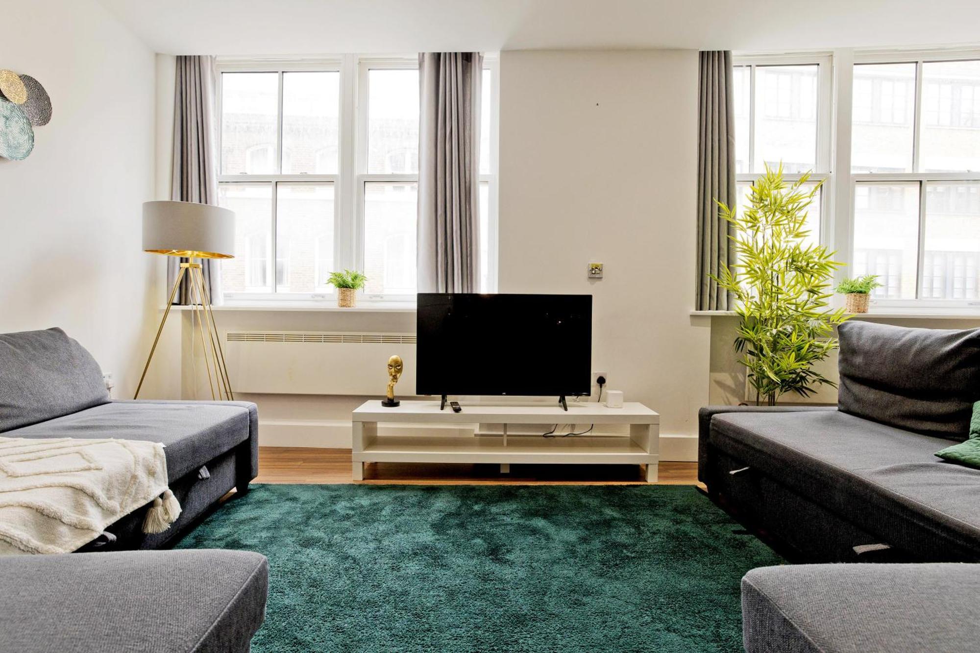 Imperial Liverpool Street Apartments Лондон Экстерьер фото